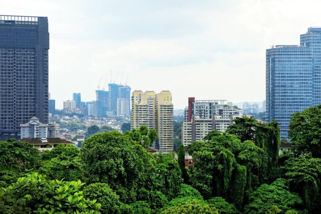 sustainable infrastructure development supporting Indonesia green investment