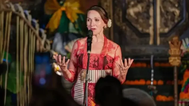 Where Stories and Flavors Meet: Janet De Neefe on Culture, Creativity, and the Soul of Bali