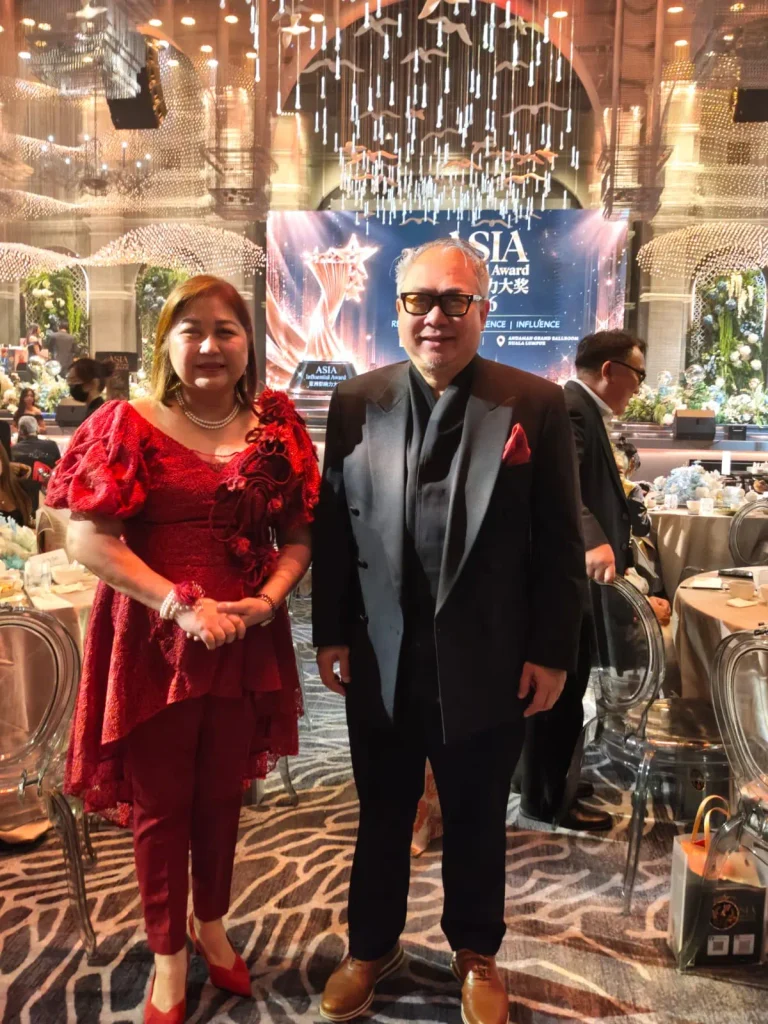 Rusmin Lawin, Global Ambassador of Real Estate Indonesia, discussing a Manado Lapu-Lapu Sister City with Mayor Cindi King-Chan